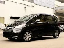 HONDA FREED 1.5 E PSD AT 2012 HITAM