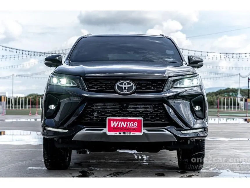 2021 Toyota Fortuner Legender SUV