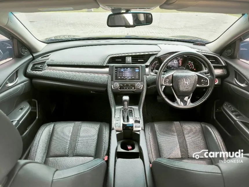 2019 Honda Civic ES Sedan