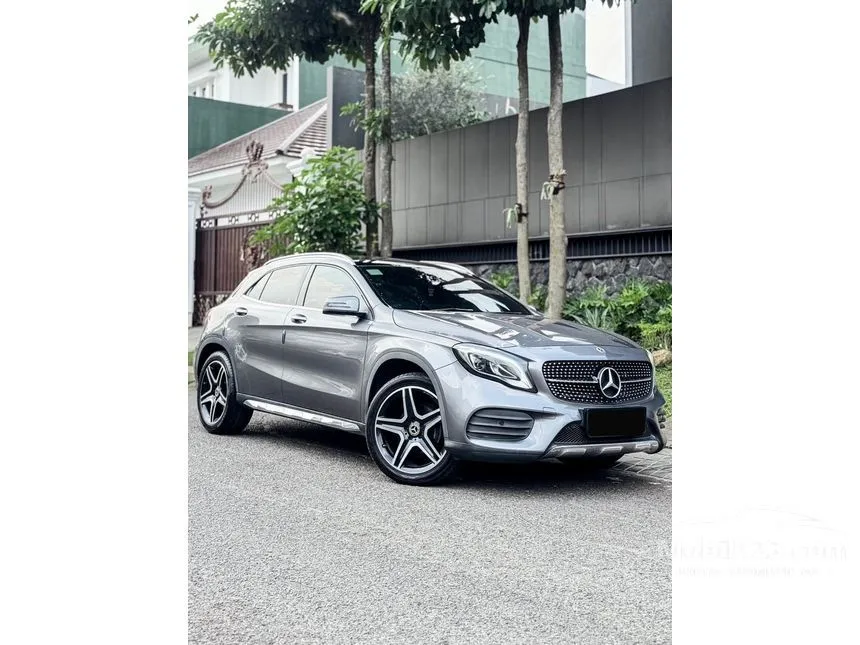 2017 Mercedes-Benz GLA200 AMG SUV