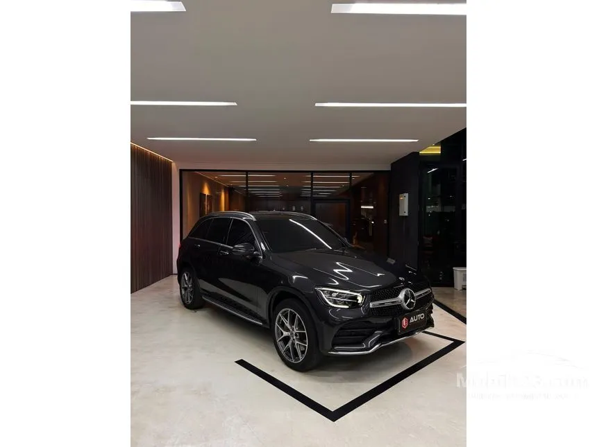 2020 Mercedes-Benz GLC200 AMG Line SUV