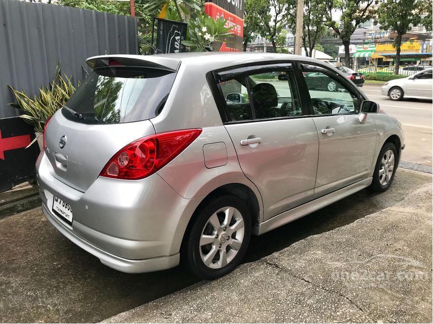 Nissan tiida 2009
