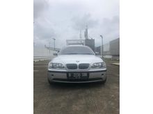 2004 BMW 318i 2.0 Sedan