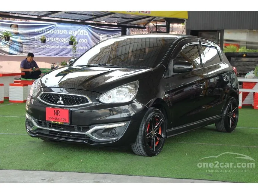 2019 Mitsubishi MIRAGE GLX Hatchback