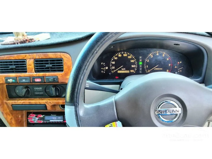 2003 Nissan Frontier ZDi King Cab Pickup