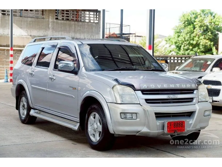 2004 Isuzu Adventure Master Wagon