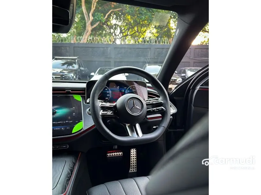 2025 Mercedes-Benz E300 AMG Line Sedan
