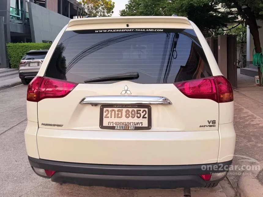 2014 Mitsubishi PAJERO SPORT GT SUV