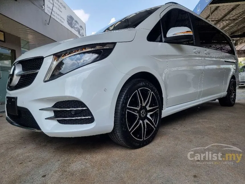 2023 Mercedes-Benz V220 D AMG Line Long MPV