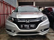 Honda HR-V 1.8 RS Prestige 2016 AT like new , sunroof good condition