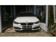2014 BMW 320i 2.0 Sport Sedan