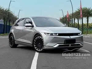 2025 Hyundai IONIQ 5 Signature Long Range SUV