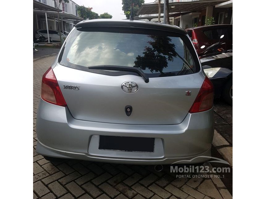 2007 Toyota Yaris S Hatchback