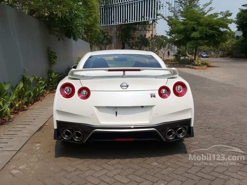 Jual Mobil Nissan GT-R 2019 3.8 Di DKI Jakarta Automatic Coupe Putih Rp ...