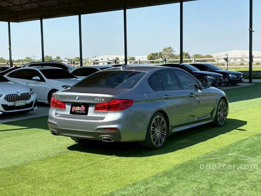 2020 BMW 530e M Sport Sedan