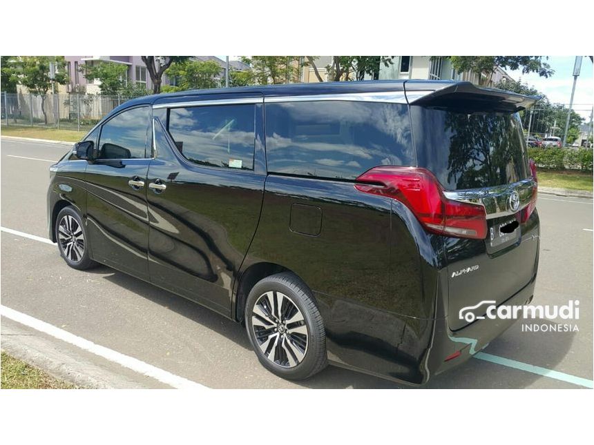 Toyota Alphard 2018 Indonesia: Kemewahan dan Keandalan dalam Satu Paket