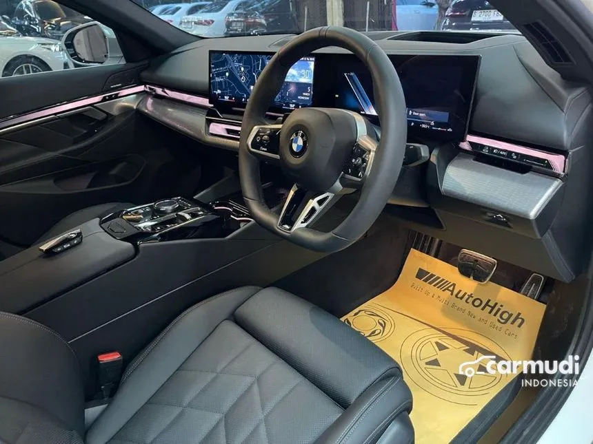 2024 BMW 520i M Sport Sedan