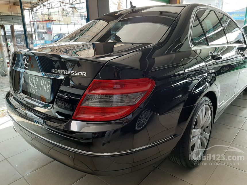 Jual Mobil Mercedes-Benz C200 2010 CGI Avantgarde 1.8 di 