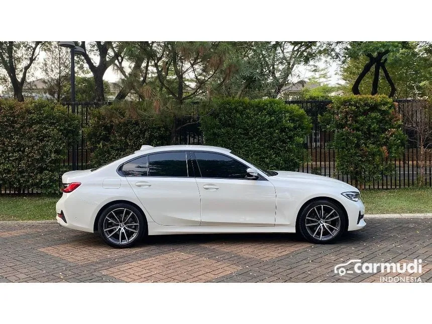 2021 BMW 320i Sport Sedan