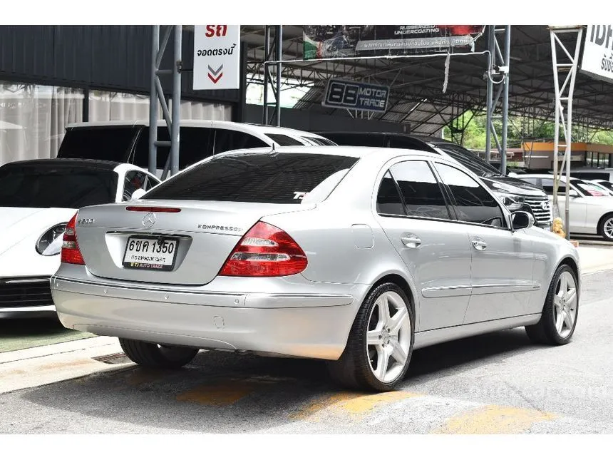 2005 Mercedes-Benz E200 Kompressor Elegance Sedan