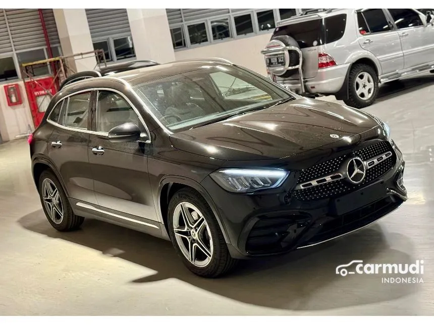 2024 Mercedes-Benz GLA200 AMG Line SUV