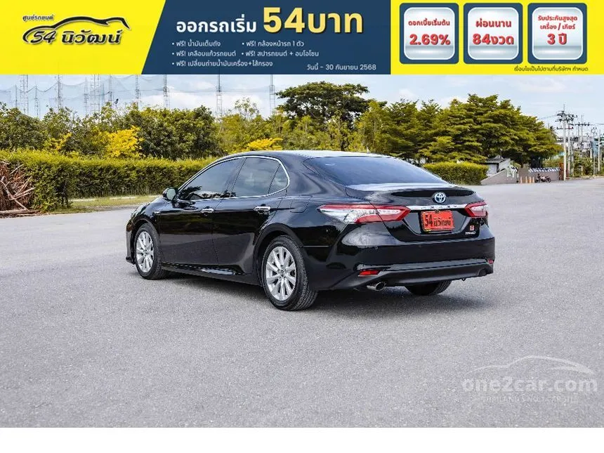 2021 Toyota CAMRY HEV Premium Sedan