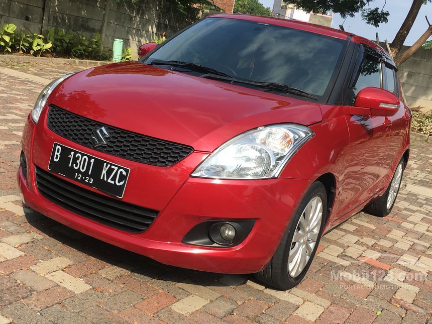 Jual Mobil  Suzuki Swift  2013 GX 1 4 di Jawa Barat 