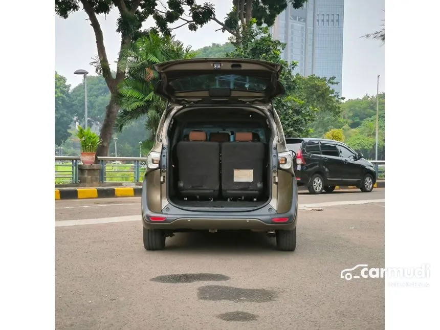 2017 Toyota Sienta V MPV