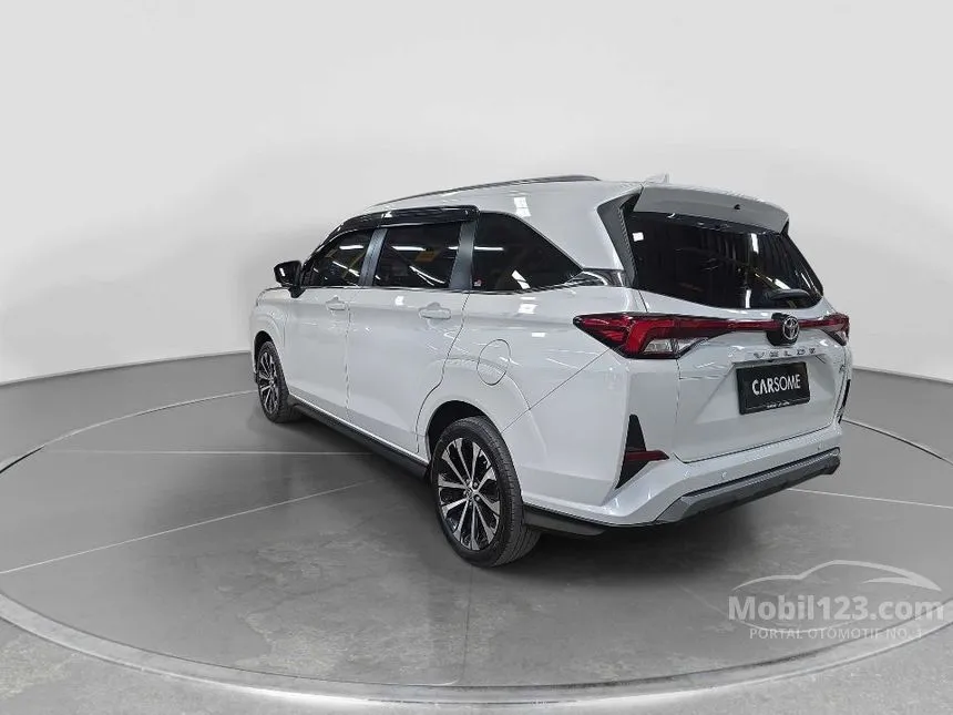 2022 Toyota Veloz Q (Premium Color) MPV