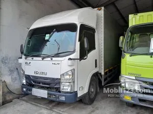 2022 Isuzu Elf 4.8 NMR L Box Truck