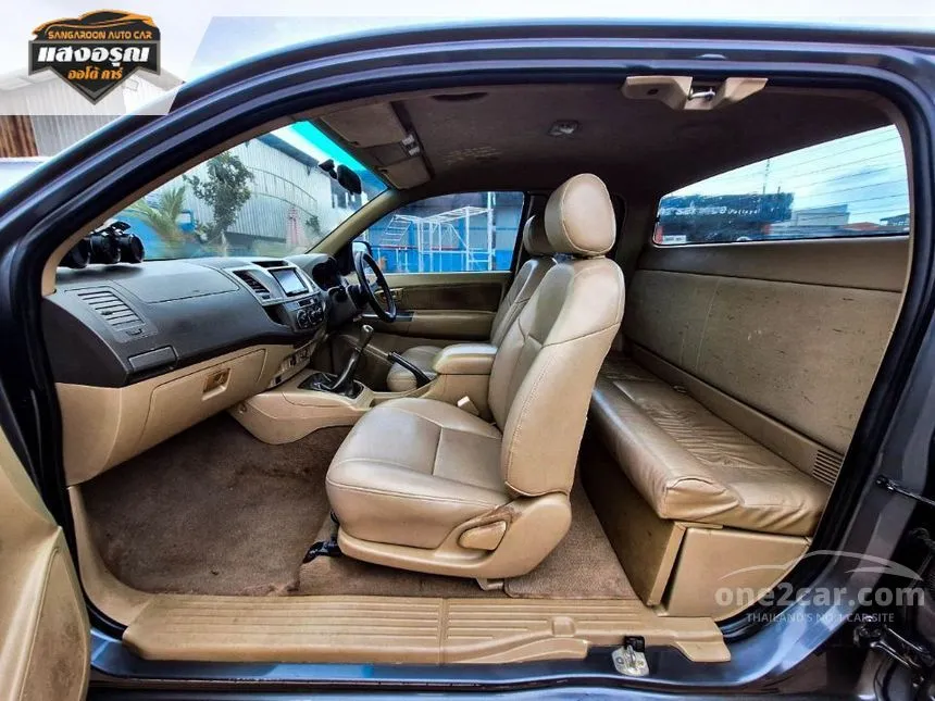2012 Toyota HILUX VIGO Champ E Smart Cab Pickup
