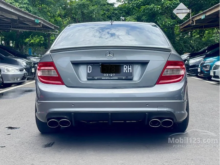 2011 Mercedes-Benz C200 CGI Sedan