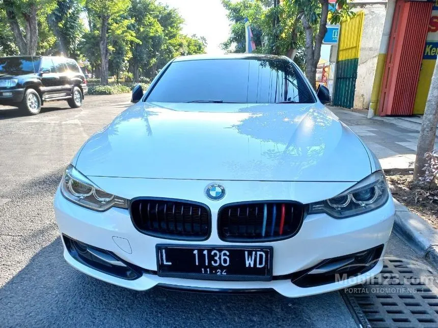 Jual Mobil BMW 328i 2014 Luxury 2.0 di Jawa Timur Automatic Sedan Putih ...