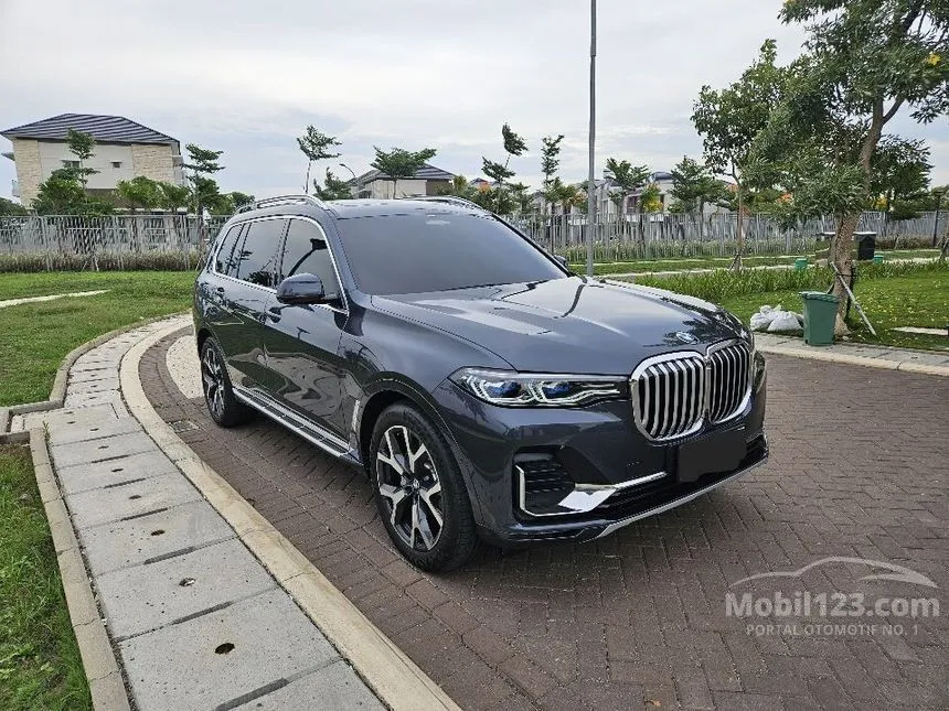 Jual Mobil BMW X7 2022 xDrive40i Opulence 3.0 di DKI Jakarta Automatic Wagon Abu