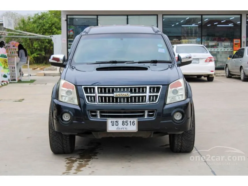 2009 Isuzu MU-7 Primo SUV