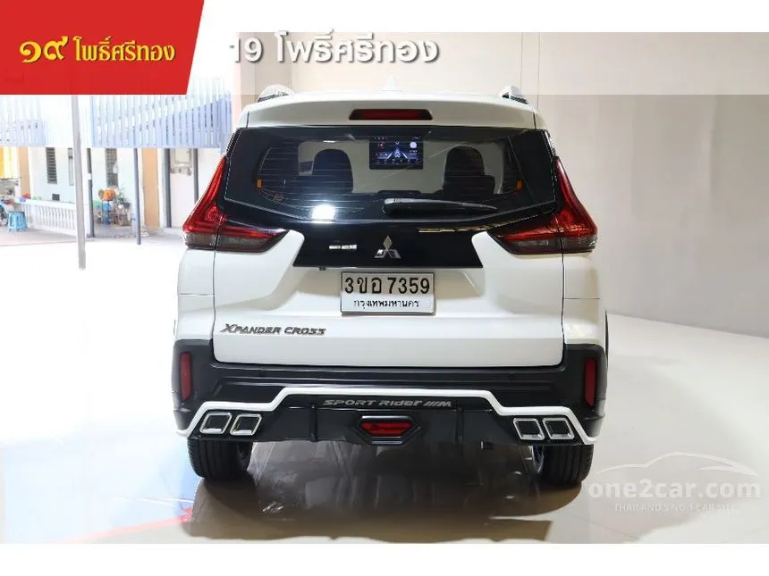 2022 Mitsubishi Xpander Cross Wagon