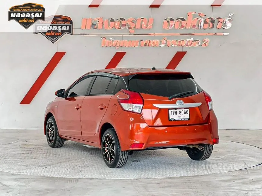 2016 Toyota YARIS E Hatchback