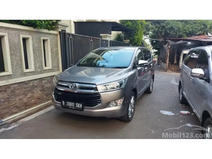 Jual Mobil Toyota Kijang Innova 2016 Q 2.0 di DKI Jakarta Automatic MPV Silver Rp 260.000.000