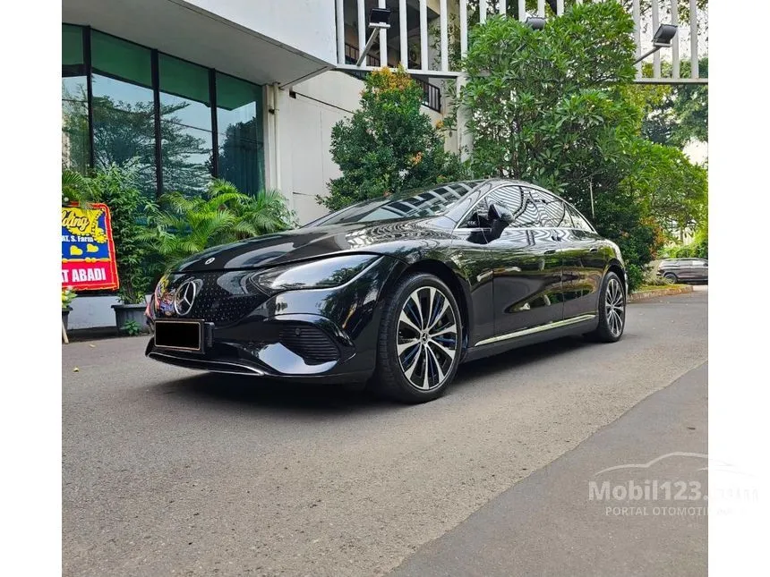 2023 Mercedes-Benz EQE350+ Electric Art Line Sedan