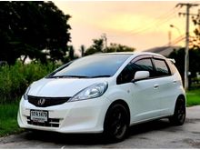2012 Honda Jazz 1.5 (ปี 08-14) V i-VTEC Hatchback