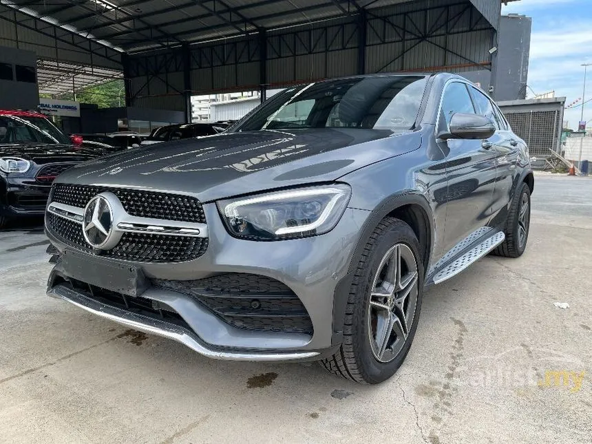 2019 Mercedes-Benz GLC300 4MATIC AMG Line Coupe