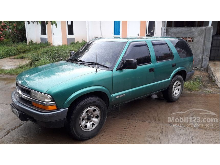 Jual Mobil Opel Blazer 2001 DOHC LT 2.2 di Jawa Barat