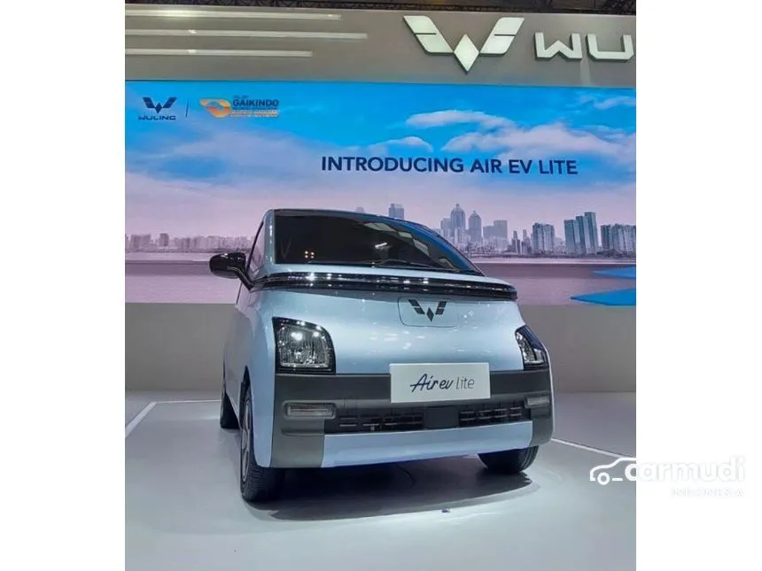 Jual Mobil Wuling EV 2024 Air ev Lite di Jawa Barat Automatic Hatchback Biru Rp 169.500.000