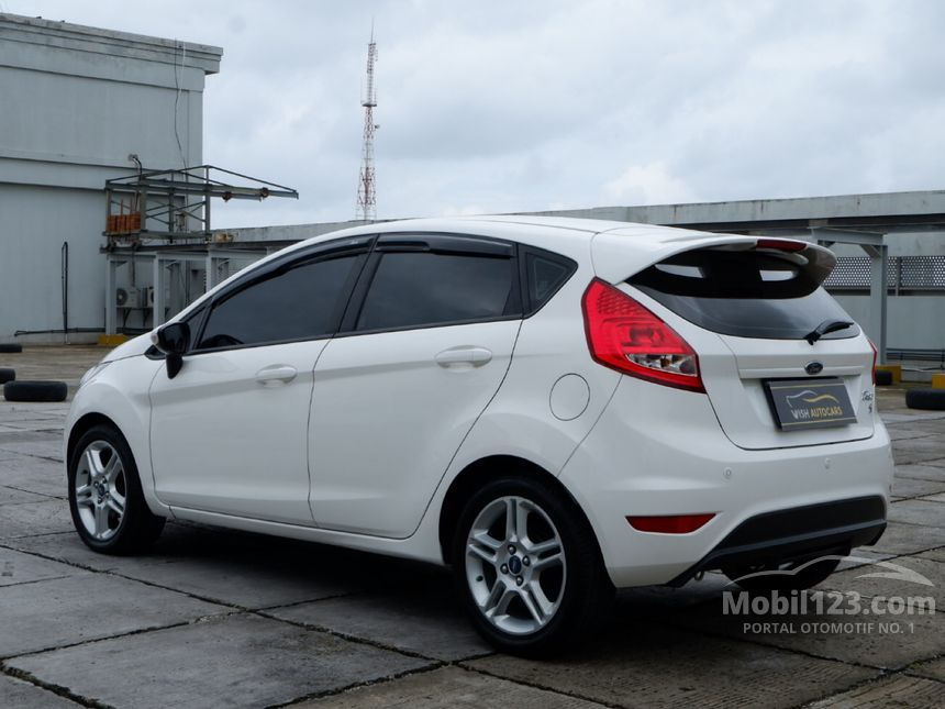 Jual Mobil  Ford  Fiesta  2013  Sport 1 6 di DKI Jakarta 