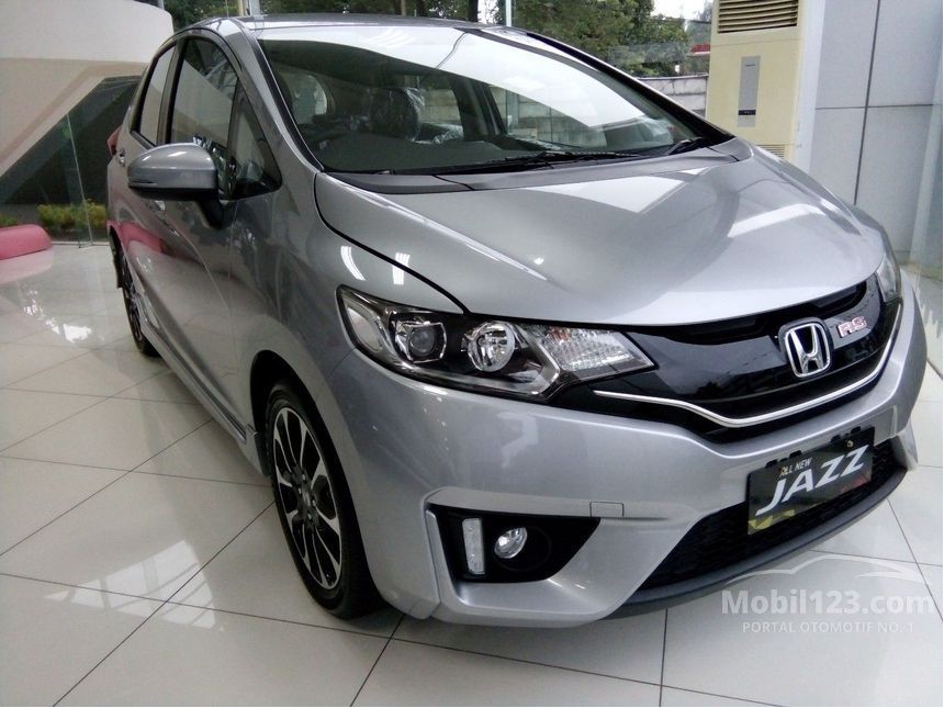 60 Gambar Mobil Honda Jazz Warna Silver HD Terbaik