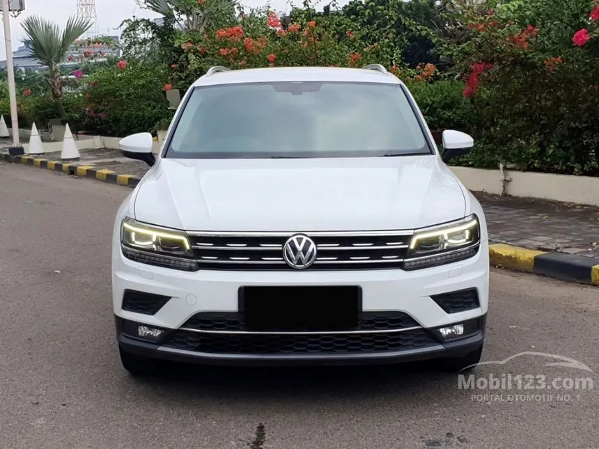 Jual Mobil Volkswagen Tiguan 2018 TSI 1.4 di DKI Jakarta Automatic SUV Putih Rp 335.000.000