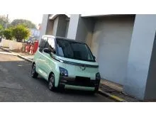 2022 Wuling Air EV 0.0 Long Range Hatchback AT 2022/2023 [ ANTIK LOW KM ]