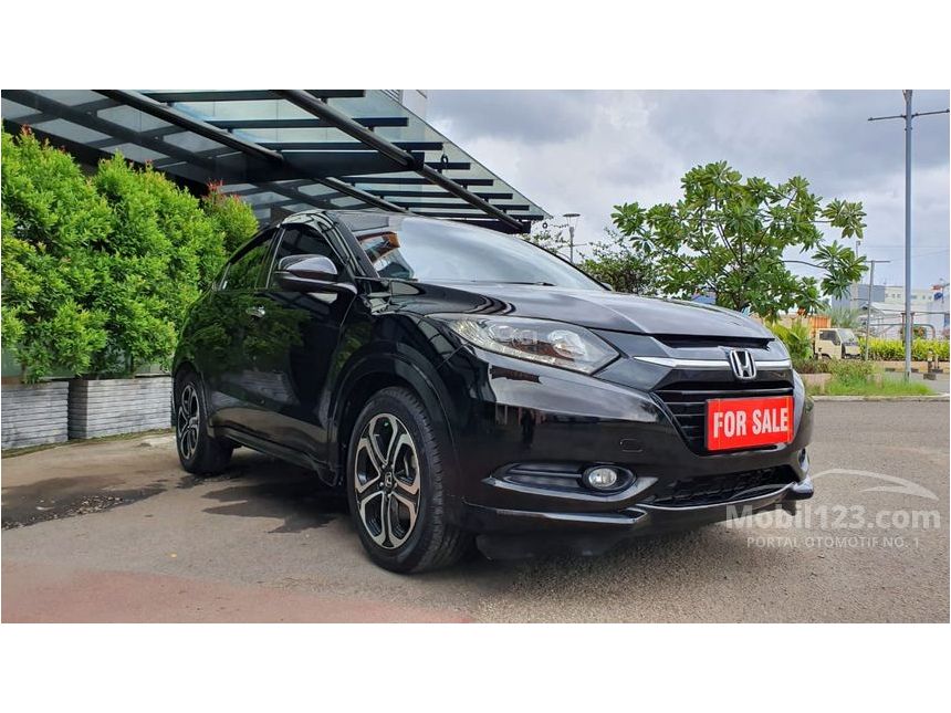 Used Honda Hrv >> Honda Hrv Prestige 1 8 At 2015 Hitam Tangan 1 Terawat Service Record Tdp 52 Juta Bisa Nego Murah Used Honda Hrv >> Honda Hrv Prestige 1 8 At 2015 Hitam Tangan 1 Terawat Service Record Tdp 52 Juta Bisa Nego Murah