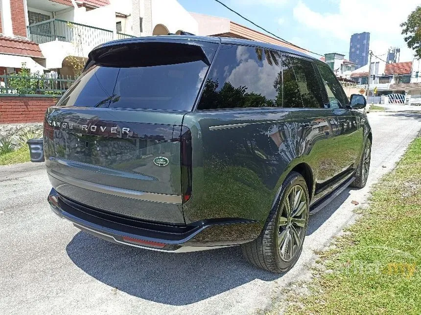 2022 Land Rover Range Rover D350 Autobiography SUV