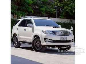 2015 Toyota FORTUNER 3.0 V SUV